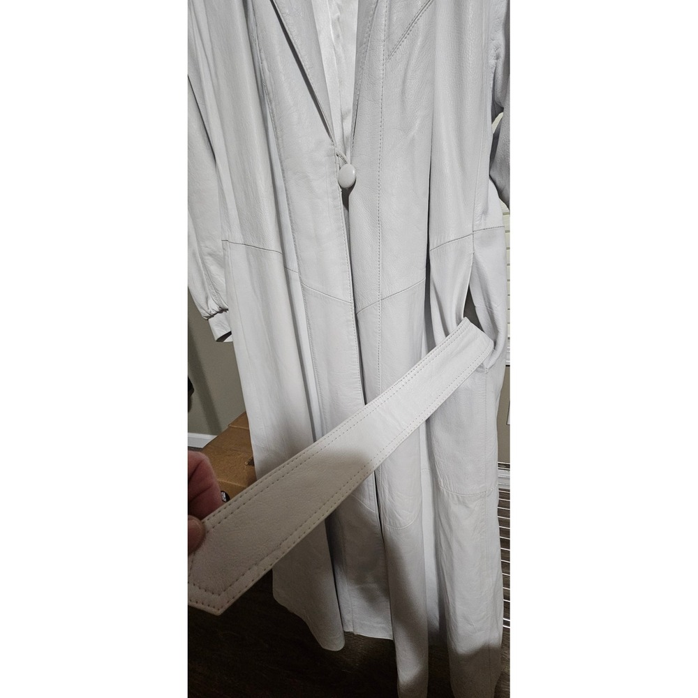 Bizakis Furs Womens White Leather Long Trench Coat Jacket with Belt Size Medium - Picture 7 of 11